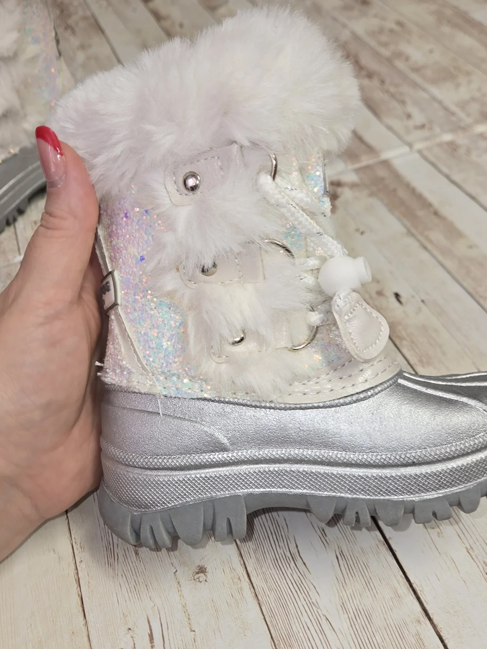 London Fog Girls Size 7M Silver Glitter Faux Fur Winter Snow Boots